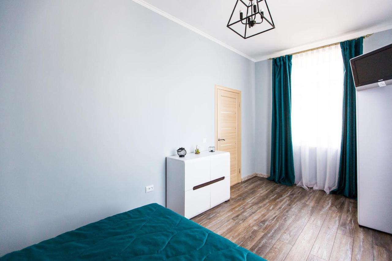 1 Bedroom Apartment Near Elizabeth'S The Cathedral 리비프 외부 사진